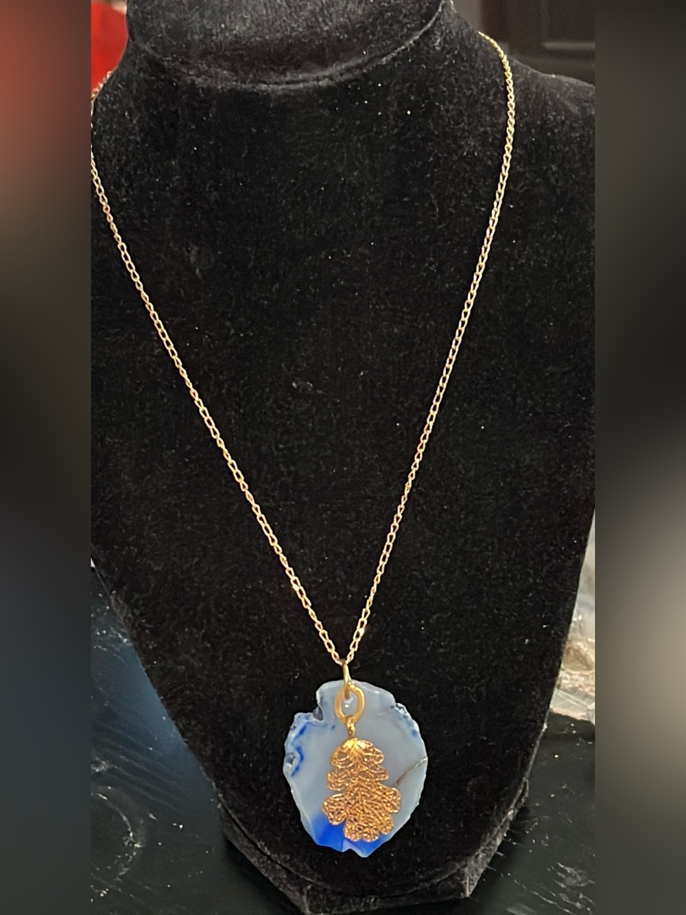 Gold Chain Necklace with Blue Agate Pendant